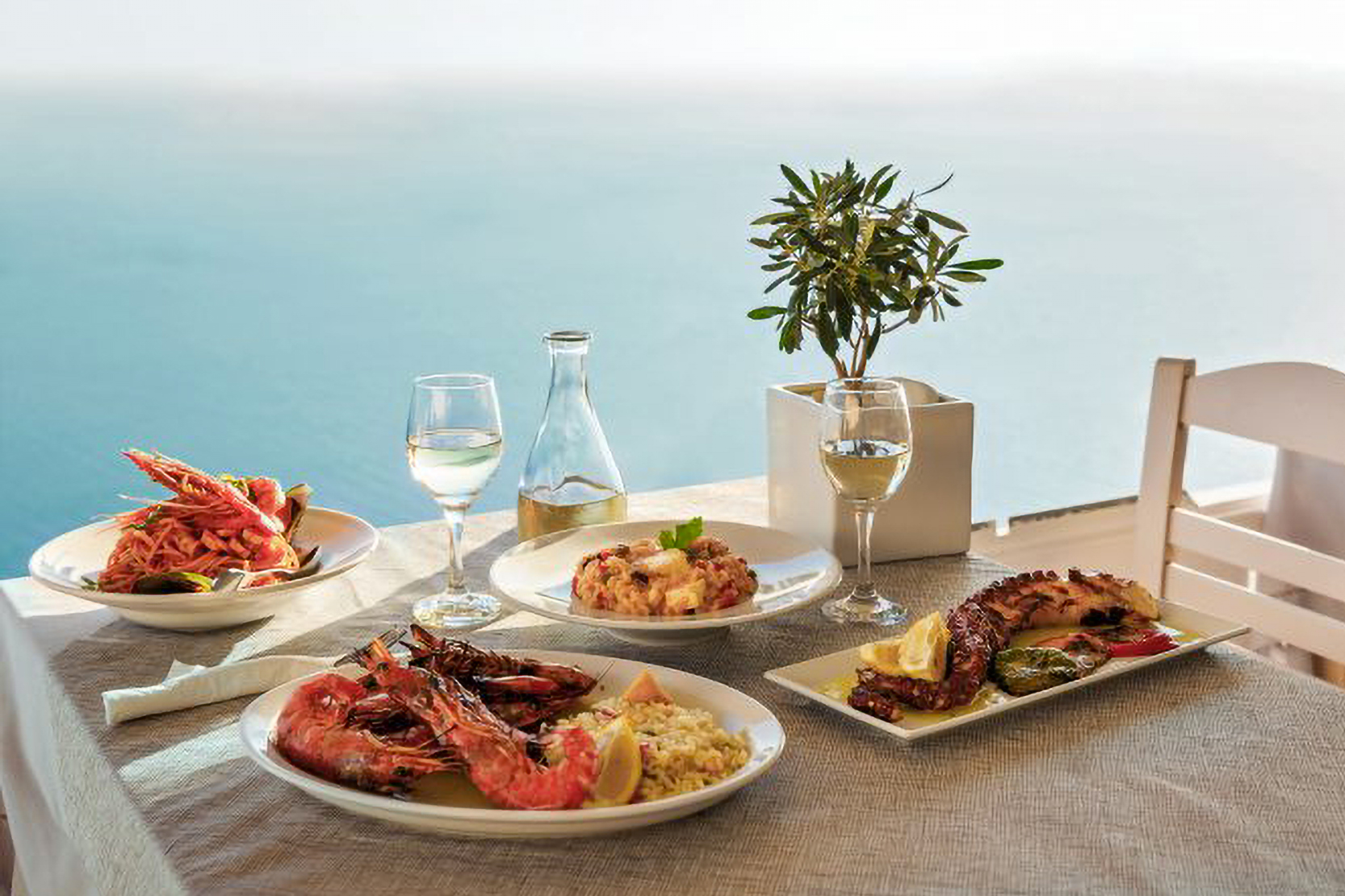 Ein Abendessen mit Köstlichkeiten aus dem Meer, von A bis Z Ein Abendessen mit Köstlichkeiten aus dem Meer, von A bis Z